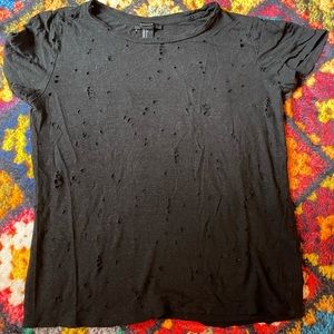 black distressed tee